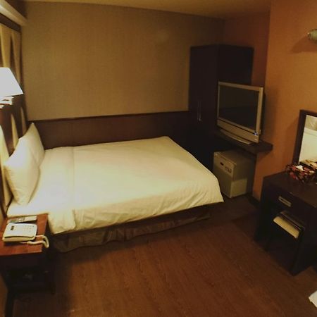 Fu Chia Hotel Цзілун Екстер'єр фото