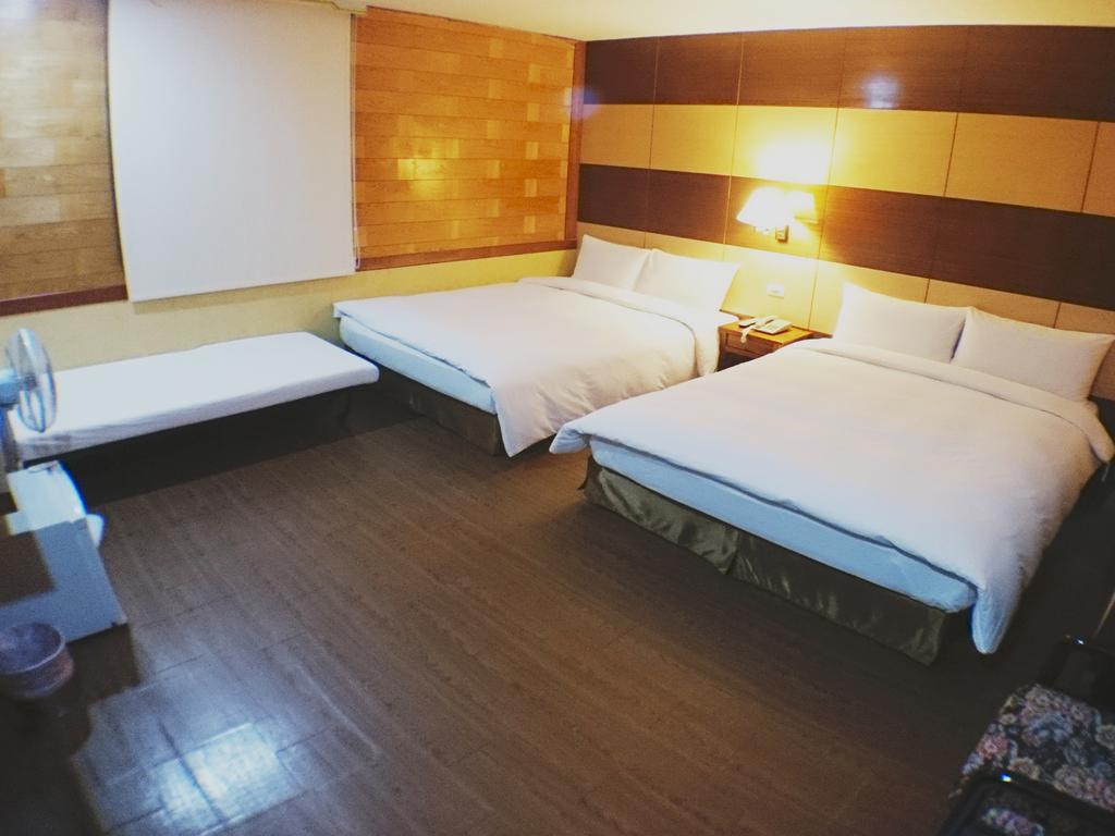 Fu Chia Hotel Цзілун Номер фото