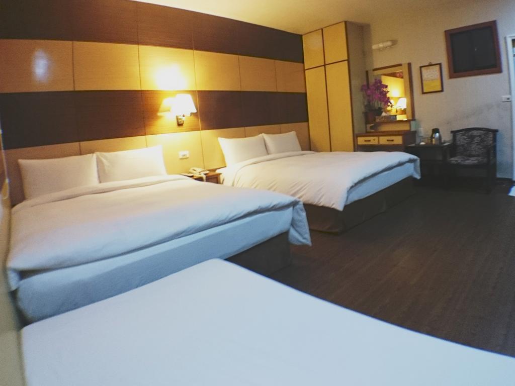 Fu Chia Hotel Цзілун Номер фото
