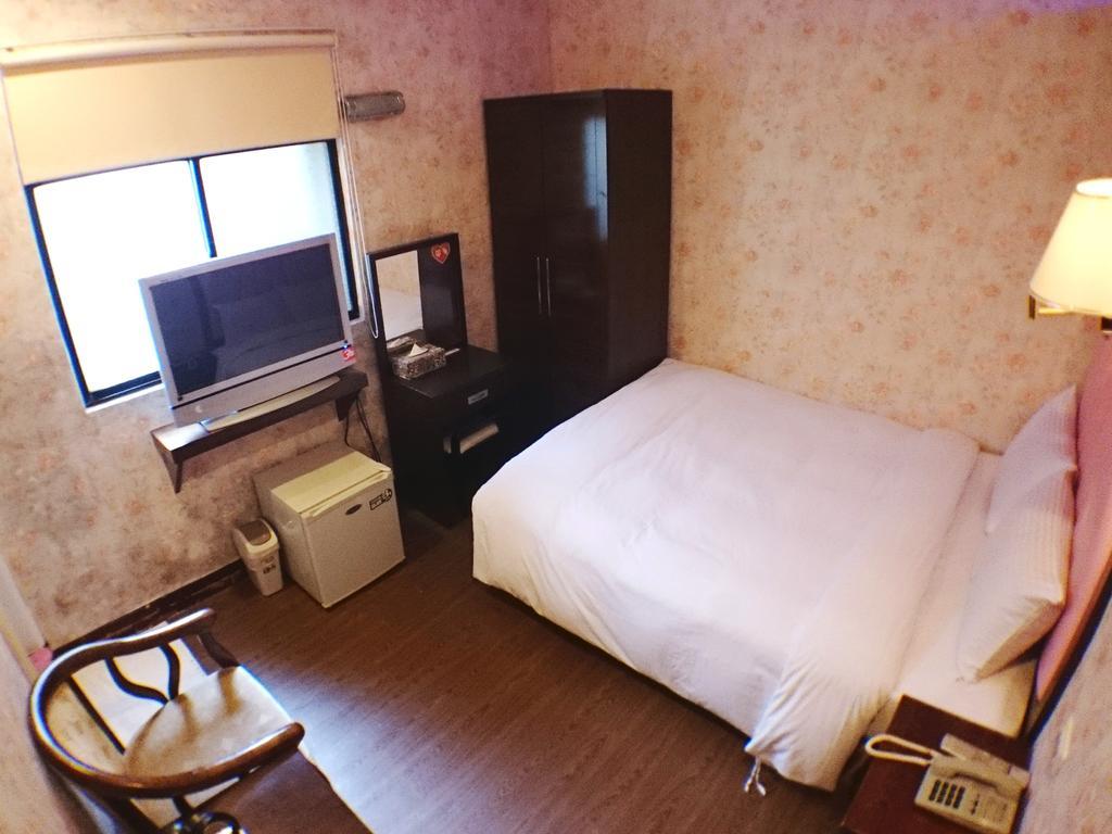 Fu Chia Hotel Цзілун Номер фото