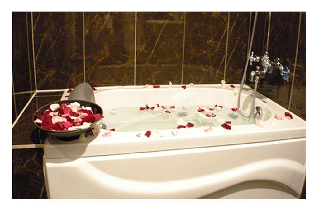 Fu Chia Hotel Цзілун Номер фото